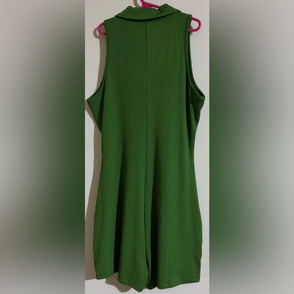 Romper - Picture 2 of 3